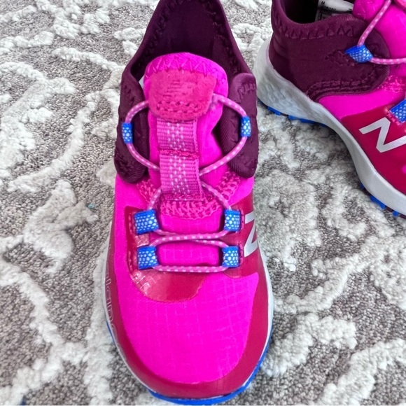 NEW w/Box New Balance Infant Fresh Foam Trail ROAV V1 Bungee - Picture 7 of 15